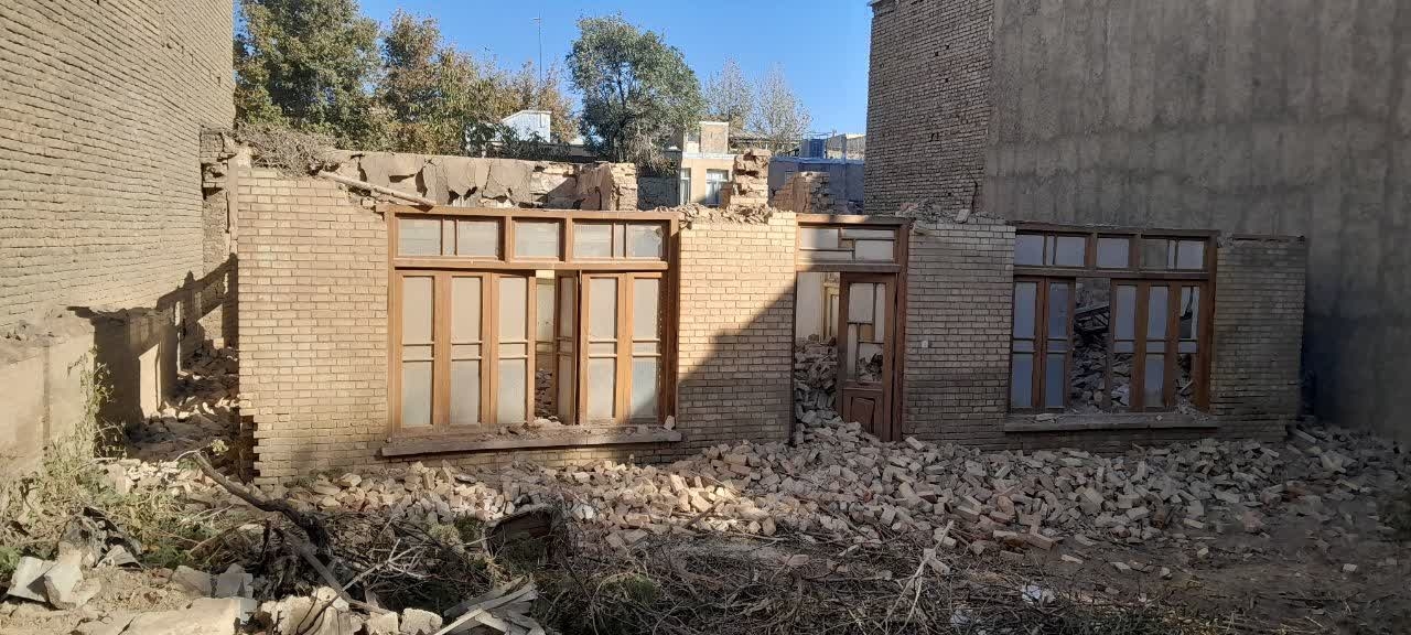 پاساژسازی-روی-تاریخ-ابهر