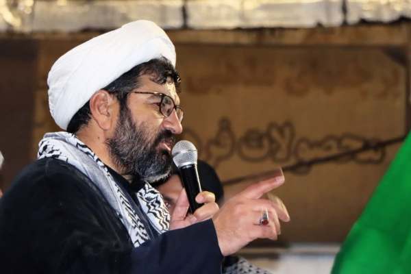 ترامپ،-شیطانی-در-لباس-انسانیت-است-