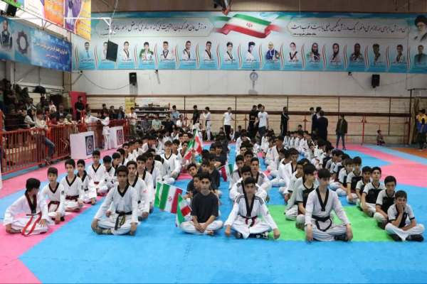 نایب‌قهرمانی-ابهر-در-لیگ-استانی-تکواندو