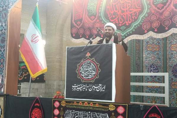 قوه-قضائیه-با-بی‌حجابی-برخورد-کند