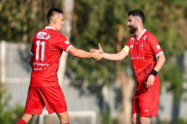 پیروزی-قاطع-پرسپولیس-با-11-گل-زده