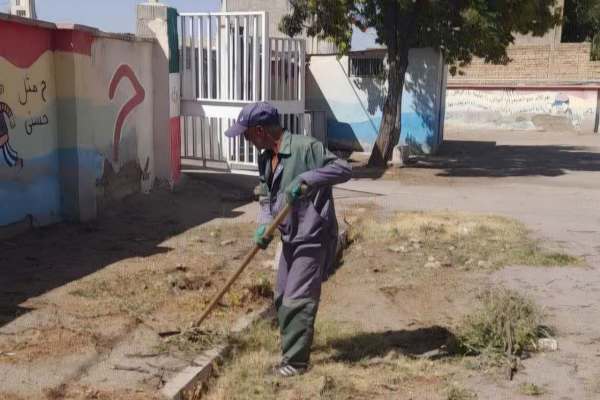 شهرداری-هیدج-مدارس-را-برای-مهر-آماده-می‌کند
