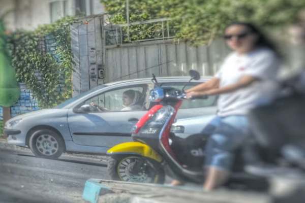 جناب-مسئول،-آیا-قانون-برای-تمام-موتورسوران-یکسان-است؟