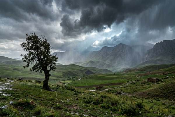 کاهش-تدریجی-دما-و-احتمال-وقوع-رگبار-محلی-در-زنجان-