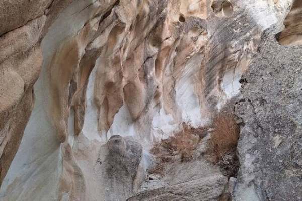 دره-ستارگان-ماهنشان-تابلو-خلق-شده-در-طبیعت