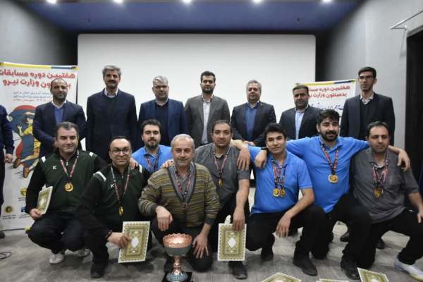 قهرمانی-مقتدرانه-بدمینتون-صنعت-آب-و-برق-زنجان