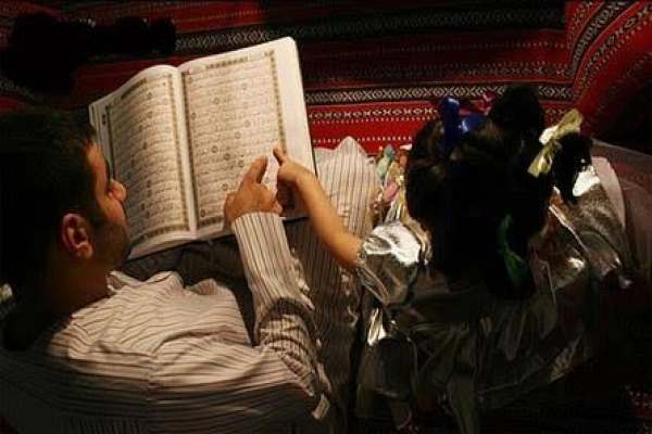 مقاومت-در-برابر-هجمه-فرهنگی-با-خانواده-قرآنی-