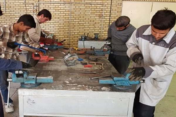 اشتغال-پایدار،-کلید-تسهیل-ازدواج-جوانان
