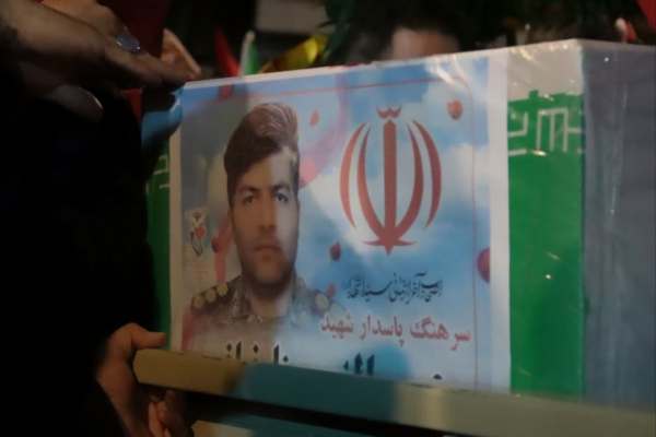 -وداع-با-شکوه-مردم-زنجان-با-شهدا+فیلم