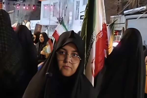 دانش‌آموزان-بی‌گناه-میناب-طومار-دشمن-درهم-پیچیدند-