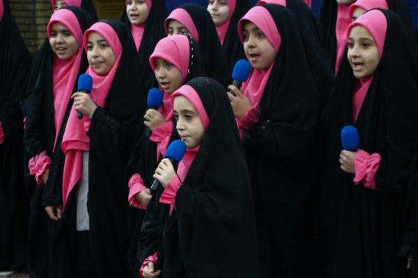 شکوه-دختران-زینبی-در-حسینیه-اعظم-زنجان-